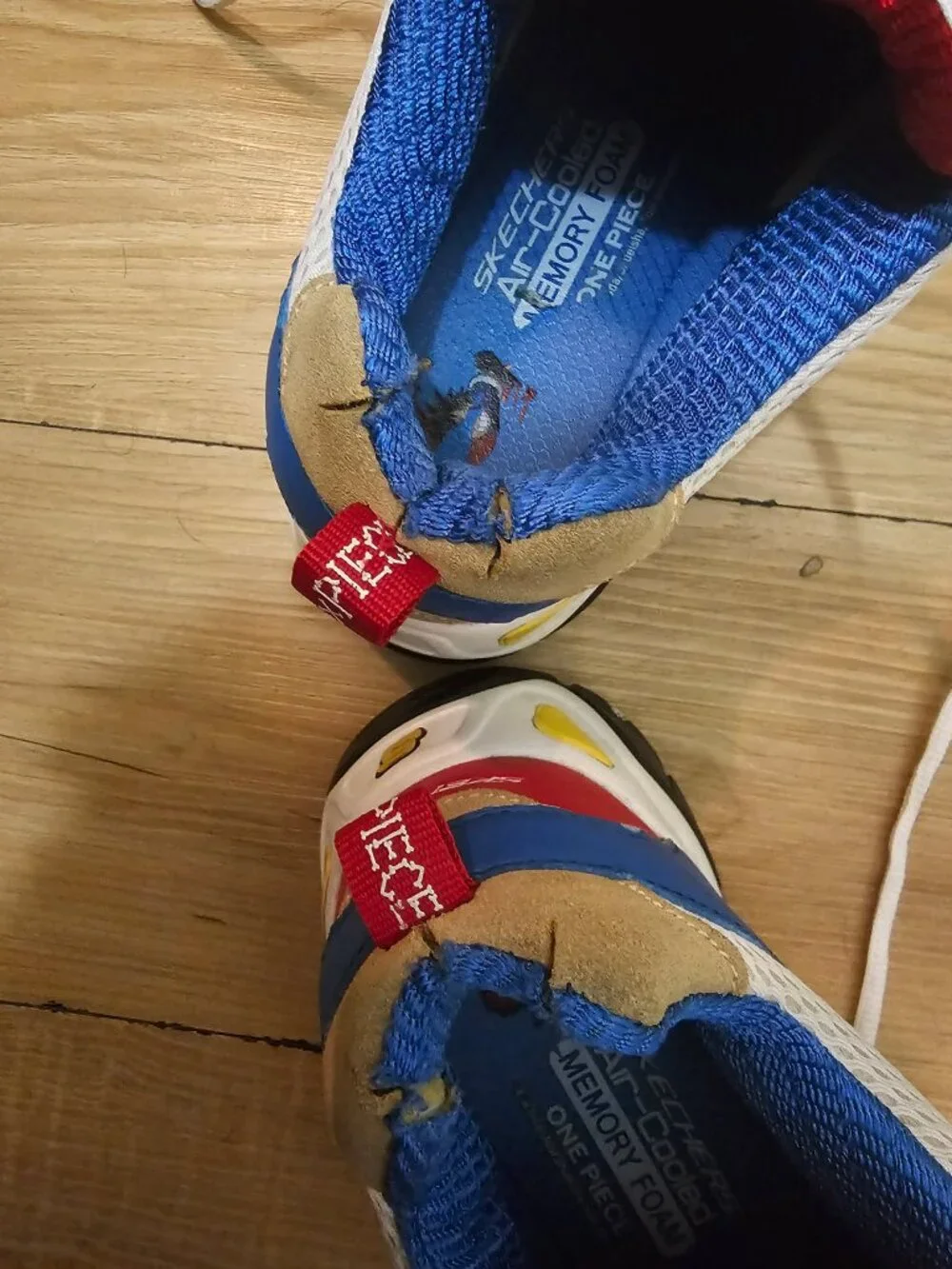 Skechers x One Piece D'Lites 2 Luffy - Limited Edition Korea Collab - Size 11